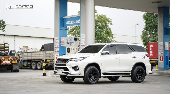Fortuner NK-37SUV Flowforming 18″ by NK