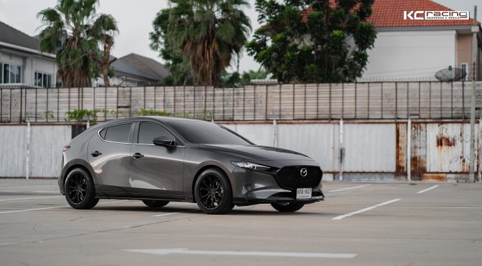 Mazda3BP VF-03 Flowforming 18″ by VAGE