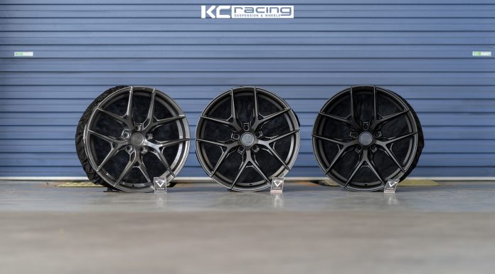 VF-04 Flowforming 19″ By VAGE