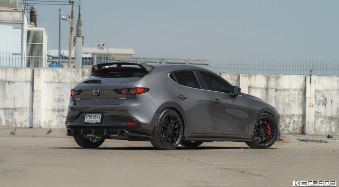 Mazda3BP VF032 Flowforming 18″ by VAGE