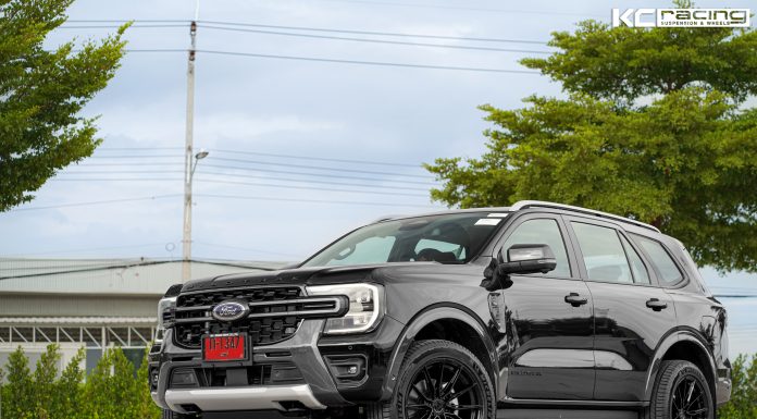 Everest VF-08SUV Flowforming 20″ by VAGE