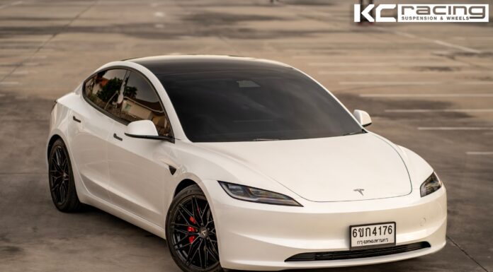 Tesla Model3 VF-09 Flowforming 20″ by VAGE